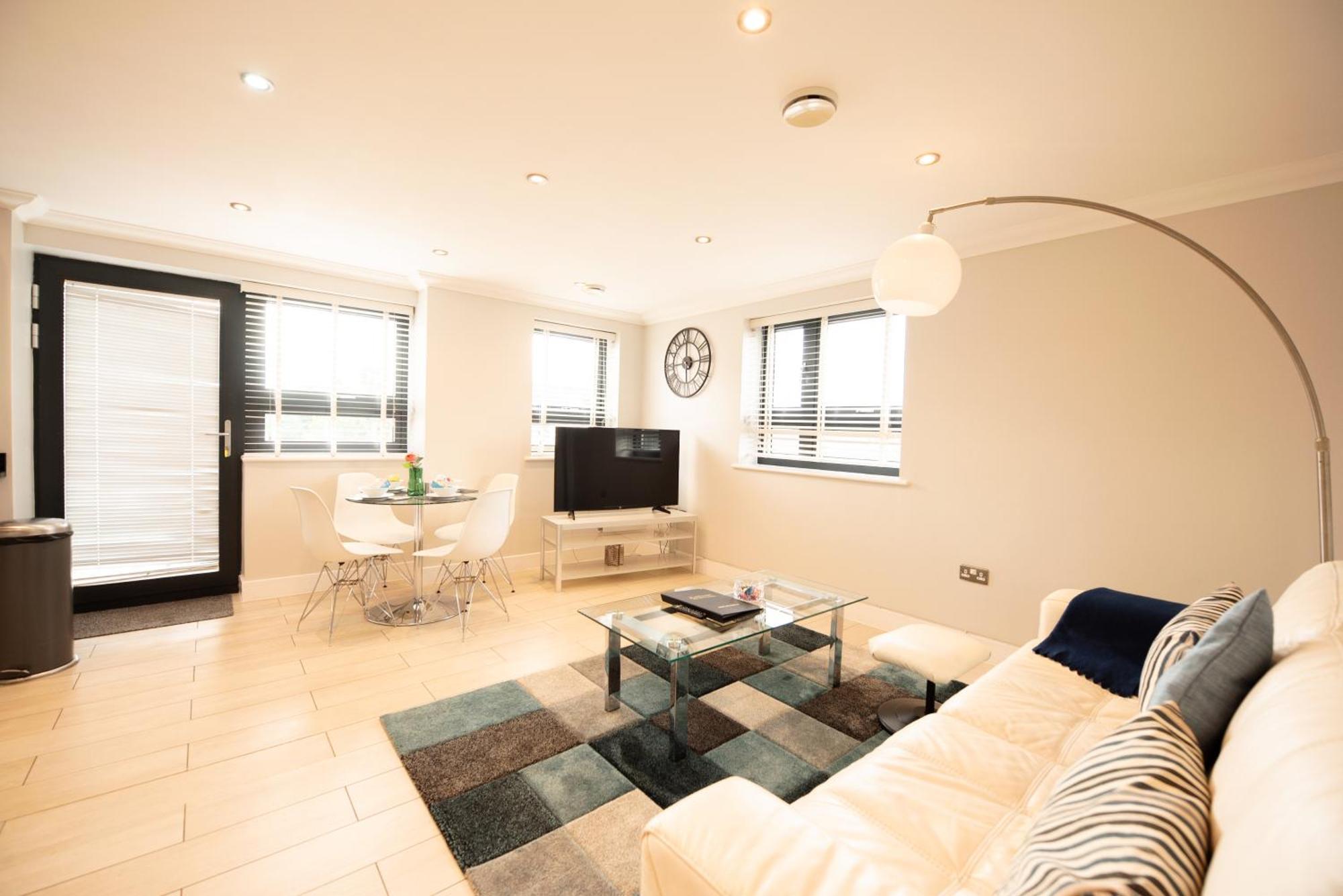 Апартаменти Malthouse Court Редінг Екстер'єр фото